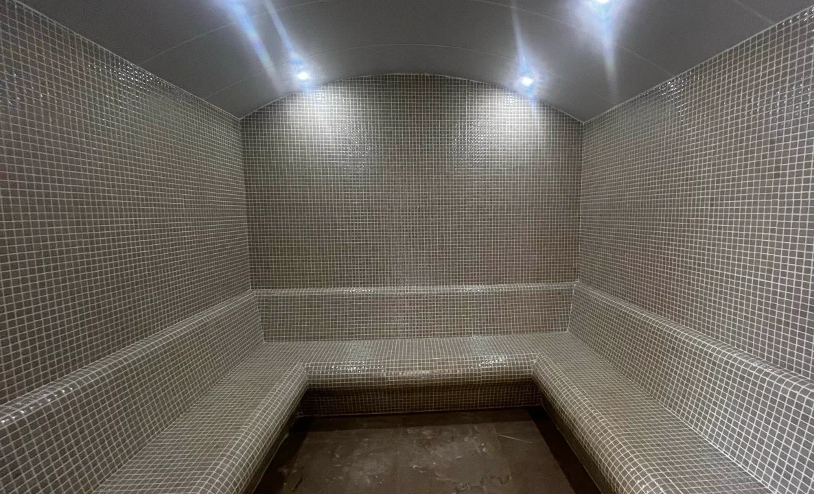 Mozaik kaplı hamam